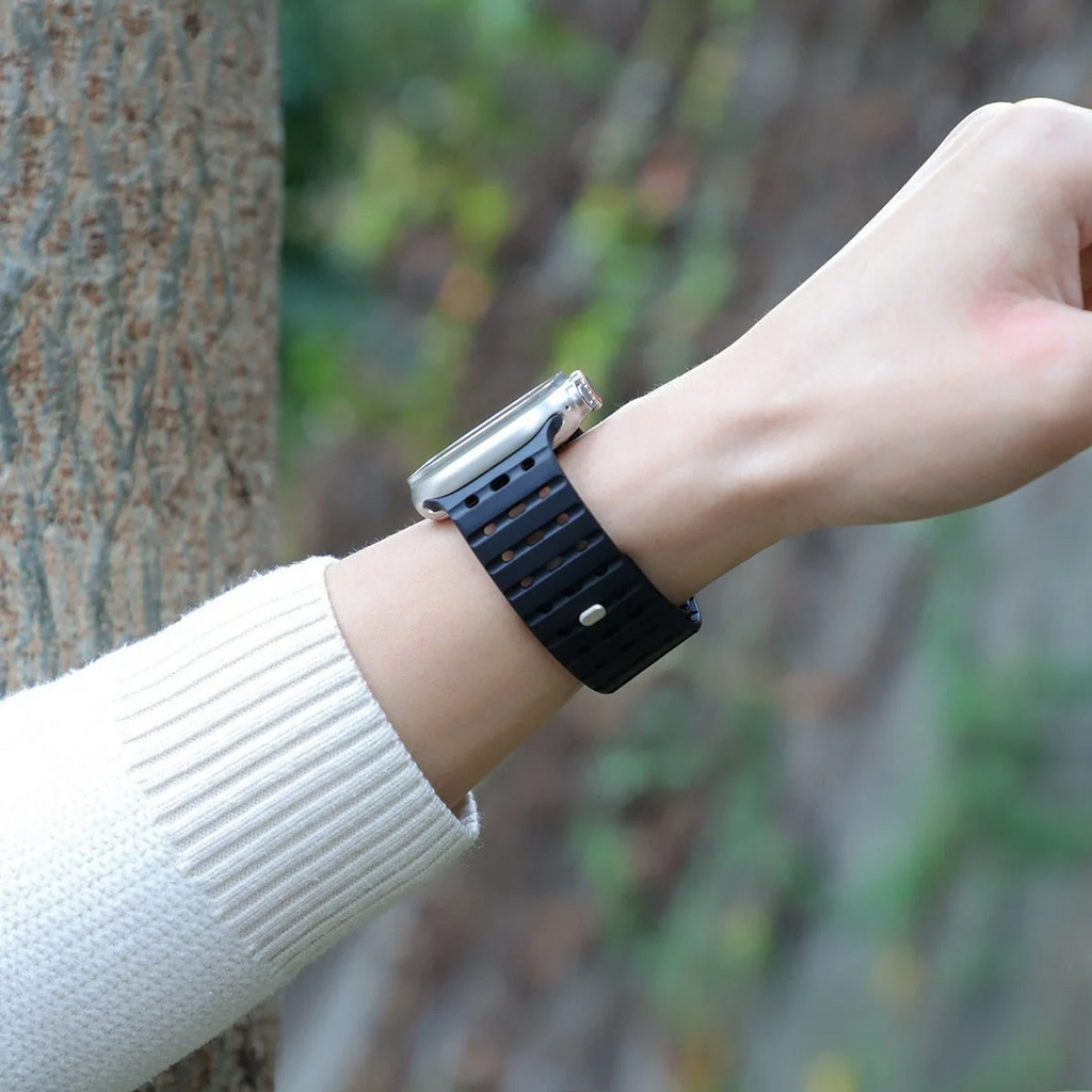 Breathable Magnetic Sport Strap for Apple Watch
